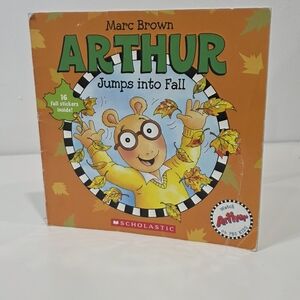 Arthur Jumps into Fall Book
